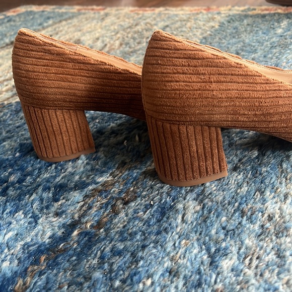 E8 by Miista corduroy pumps - Picture 3 of 9